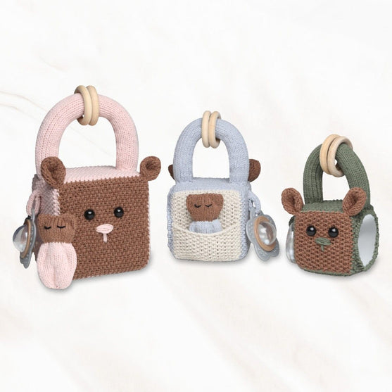 Aktivity Cubes knitted
2