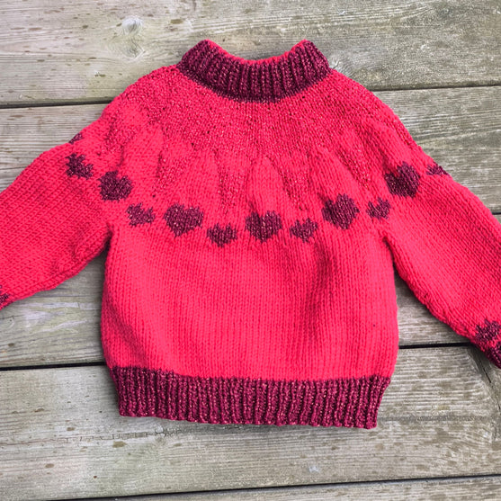 XmasHearts - Children’s Sweater
2