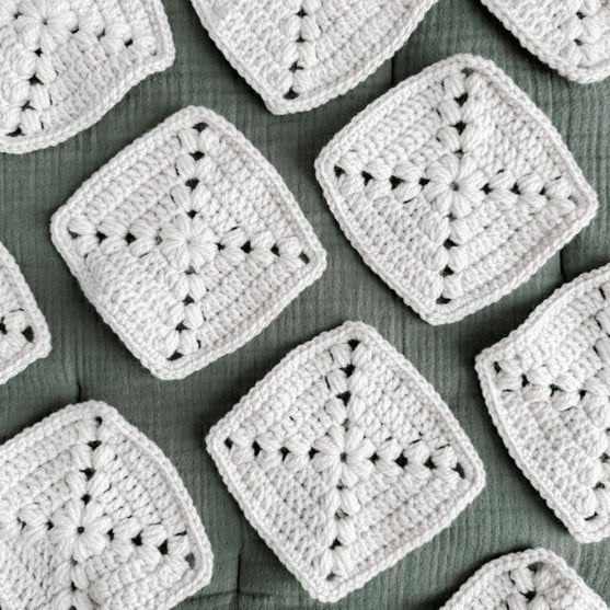 Cozy Corner - Blanket
9