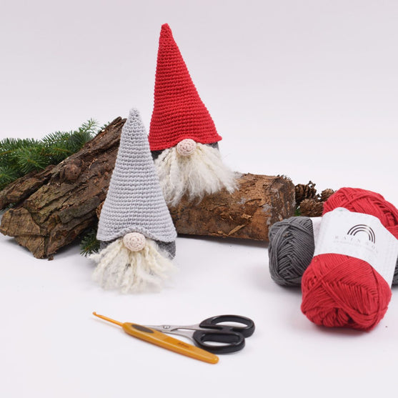 Shy christmas gnomes
2