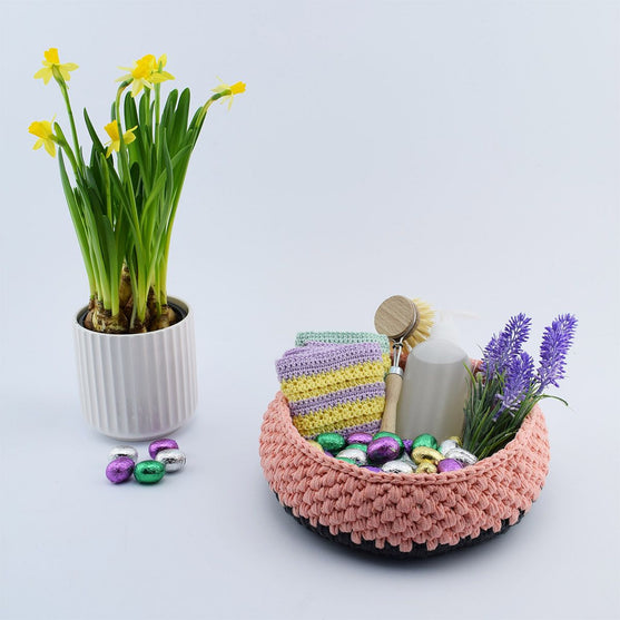 Crochet Ribbon Basket
5