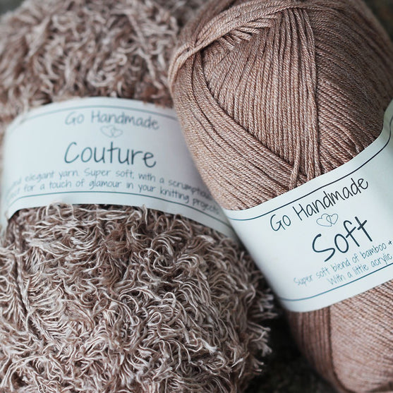 Teddy with blanket and pillow - Basse
7