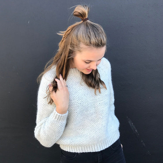 Anette Sweater in Seed Stitch
3