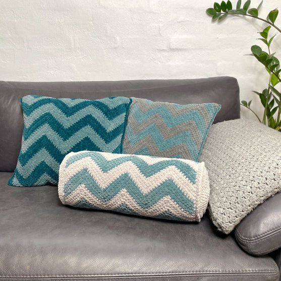 Mountains Pillow - Square
2
