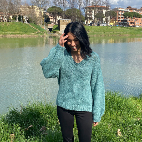 Charlotte - V-neck sweater