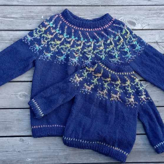 Cynara - Sweater
4