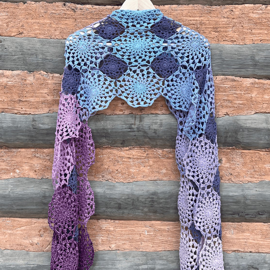 Floriss - Shawl
5