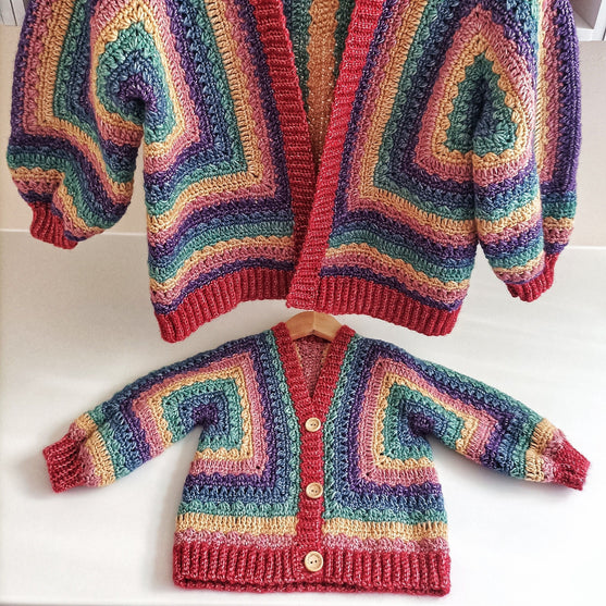 Aurora - Hexagon cardigan
2