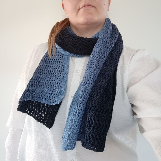 Dark Ocean - Scarf
3