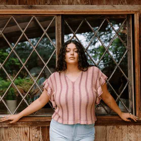 Dalle de Verre - Ruffle Sleeved Top
1