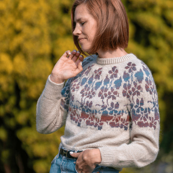 Sweet Violet - Sweater
2