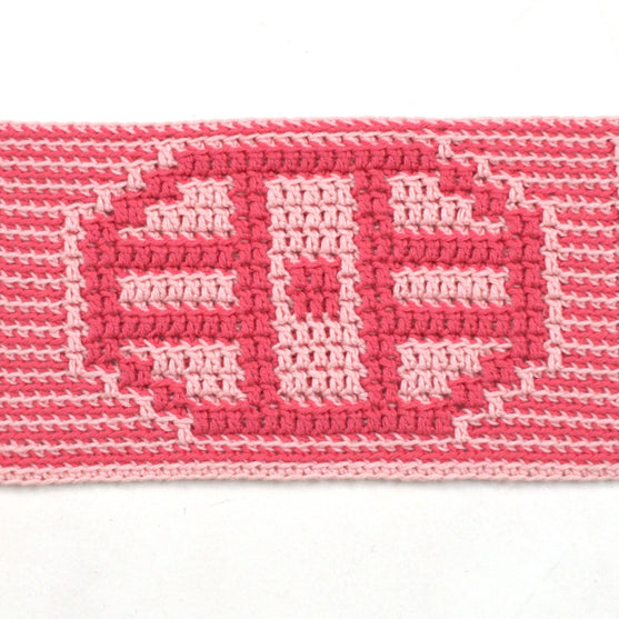 Hooked on You - Scarf
14