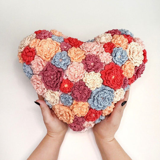 Blooming Heart - Pillow