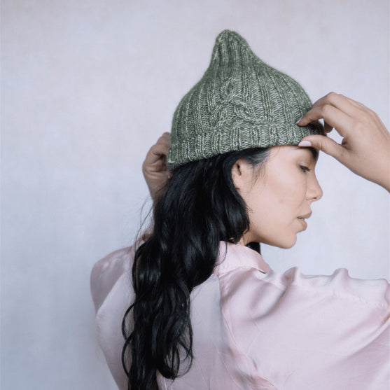 Gumnut - Cabled Hat
4