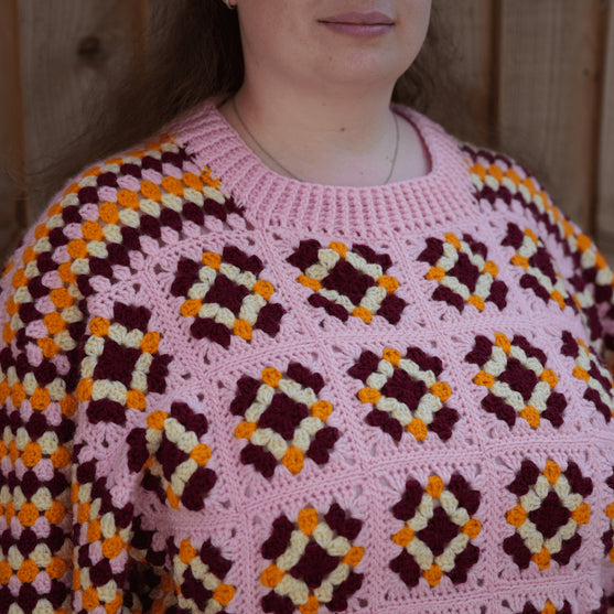 Boxy Bloom - Sweater
5