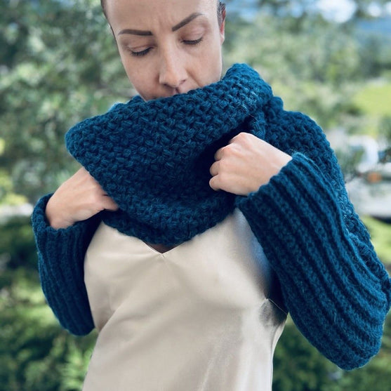 Mistwood - Sweater Scarf
4