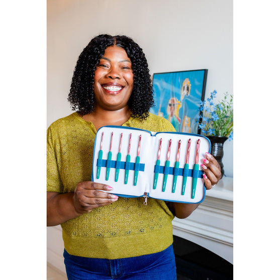 Crochet Hook Set - 10 sizes - Hobbii X TL Yarn Crafts
2
