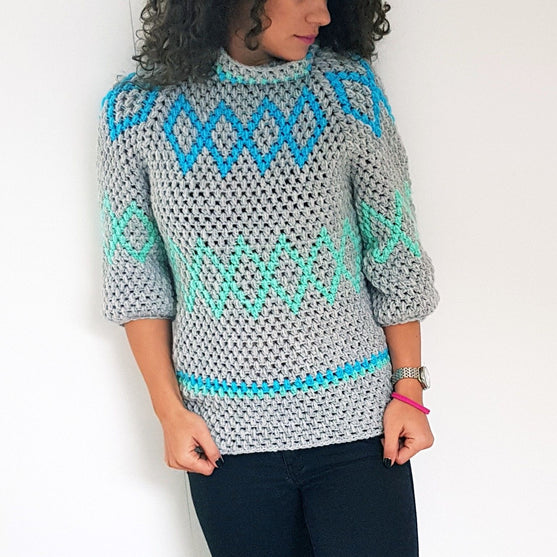 Diamonds Puff Sweater
2