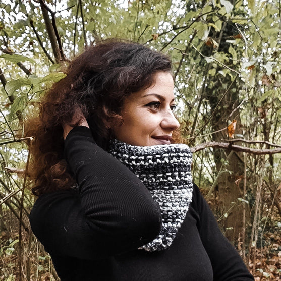 Salt and Pepper - Cowl
4