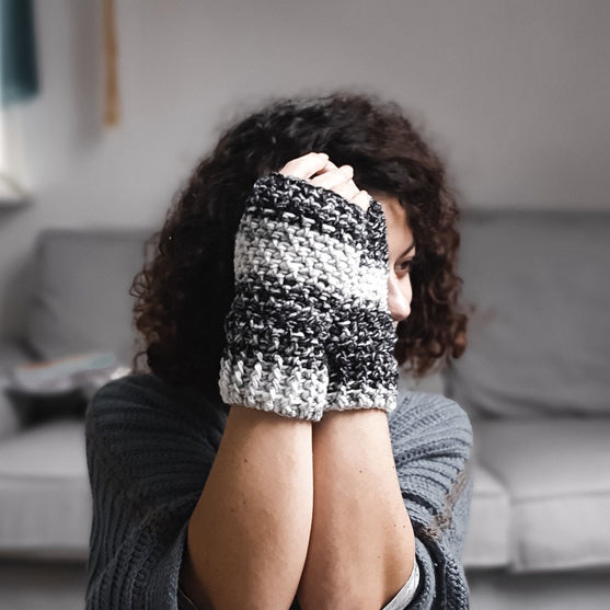 Salt and Pepper - Fingerless Gloves
2