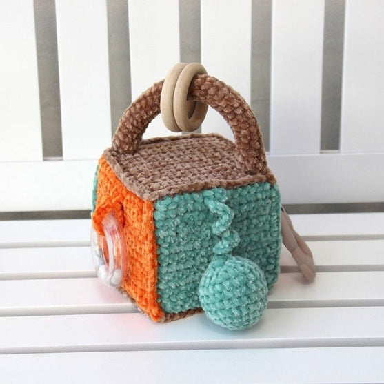 Rattle – Ring - Go Handmade
8