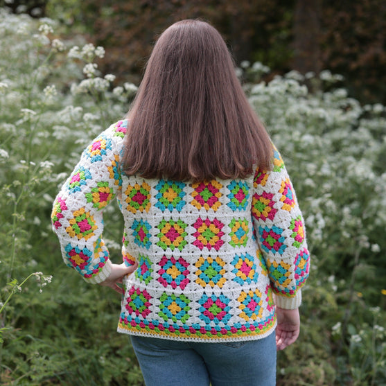 Flower Garden - Sweater
5