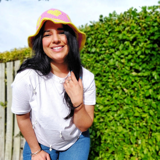 Daydreaming - Bucket Hat
3