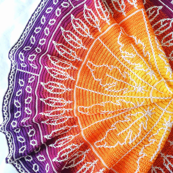 Mosaic Feather - Rug
1