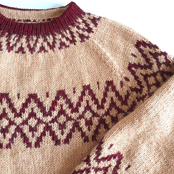 All Round - Christmas Sweater
6