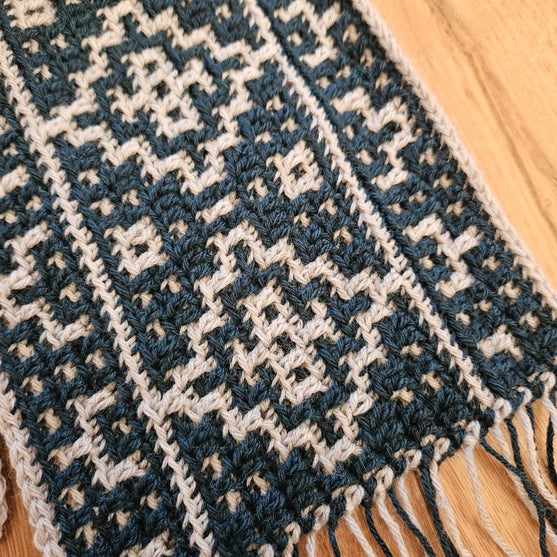 Ancient Ruin - Scarf
11