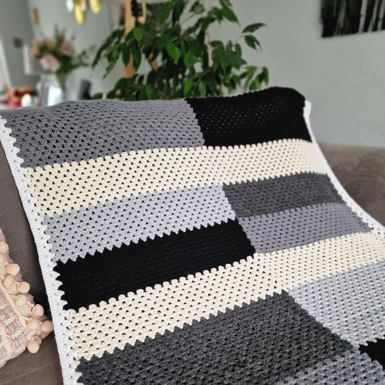 Granny’s on the block - Blanket
2
