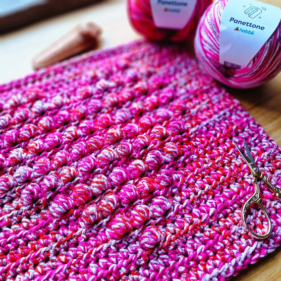 One L O V E - Wall Hanging
4