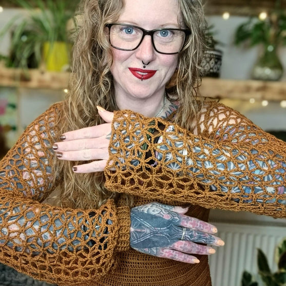 Asanoha - Blouse
4