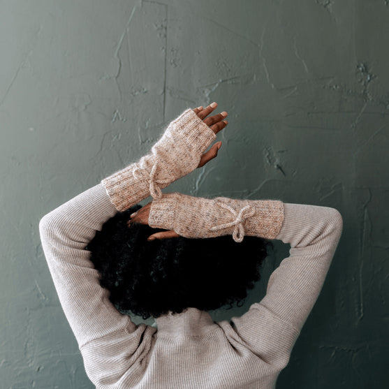 Willow - Fingerless Mitts
3