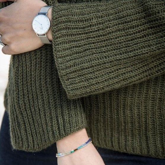 1671 – Sweater in fisherman’s rib in Mayflower Easy Care
3