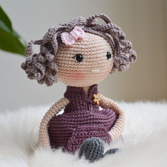 Sara - Doll
1