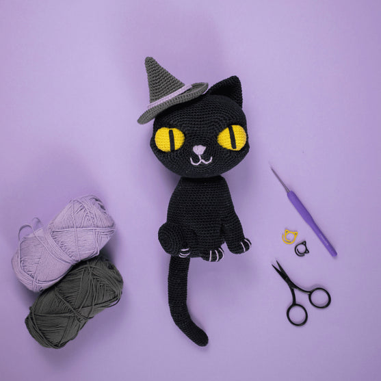 Moonlight Magic - Wreath - CAL
4