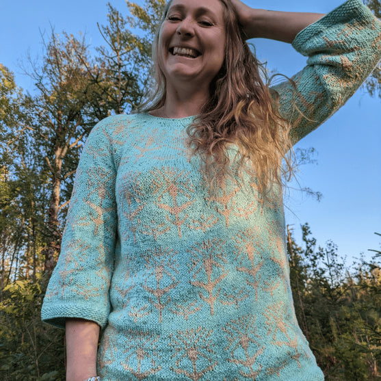 Dandelion - Sweater
5