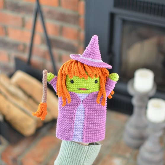 Halloween Hand Puppets
10