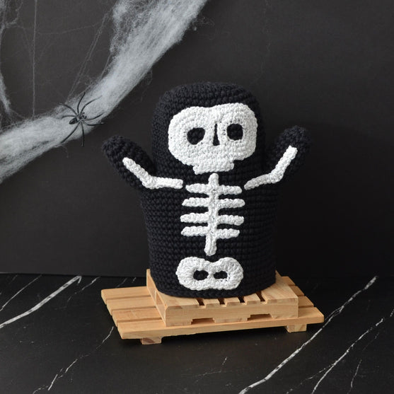 Halloween Hand Puppets
5