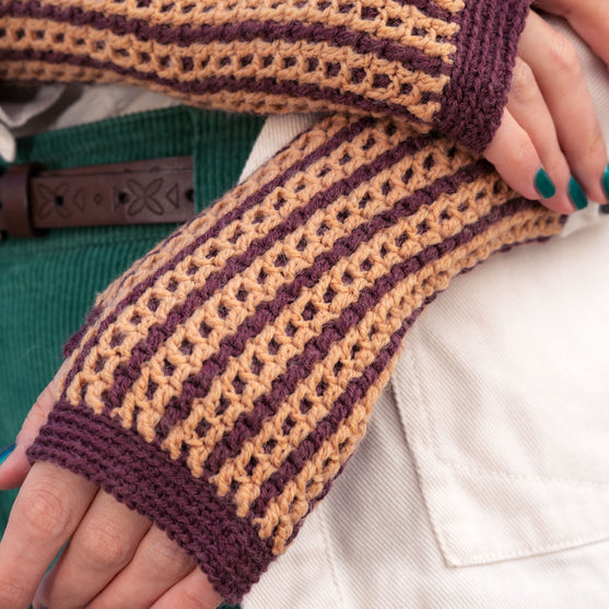 Kaleidoskope - Fingerless Mittens
8