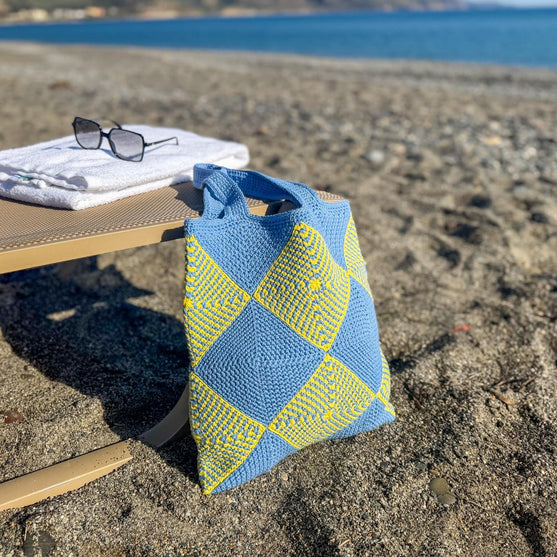 Lumi - Tote Bag
2