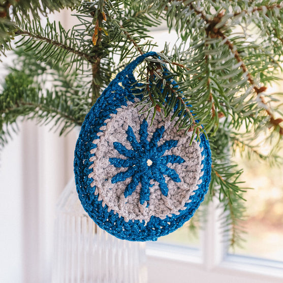 Shiny Bauble - Ornament
4
