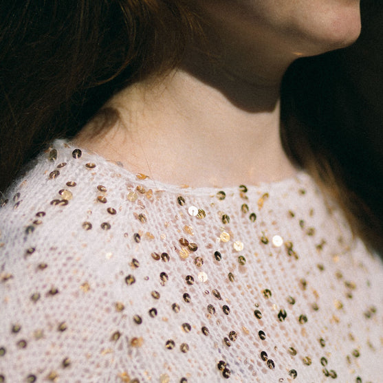 Summer Lotus Sparkle - Blouse
9