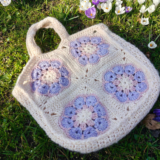 Bouquet of Love - Bag
3