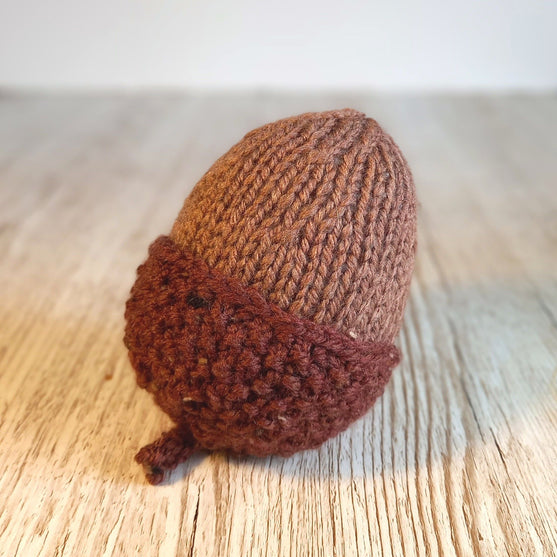 Autumn Acorns
4