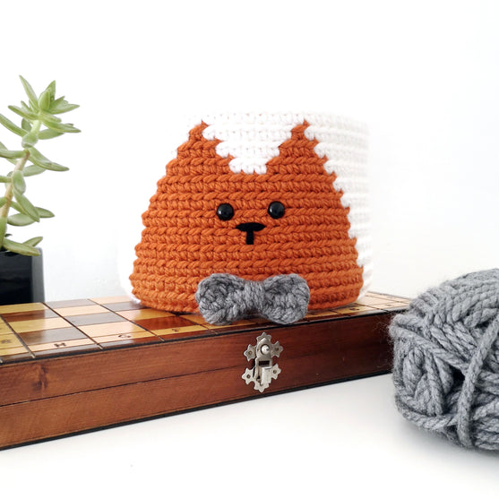 Dapper Cat - Basket
1