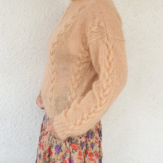 Chloe - Sweater
3
