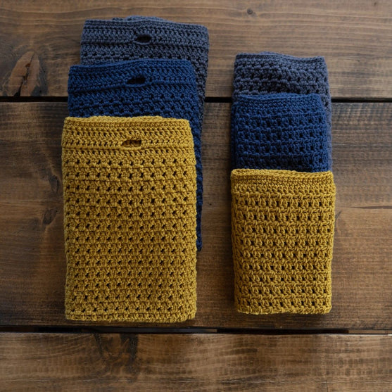 Couple - Crocheted kitchen towel
6