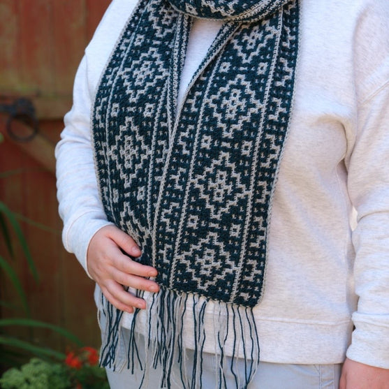 Ancient Ruin - Scarf
5